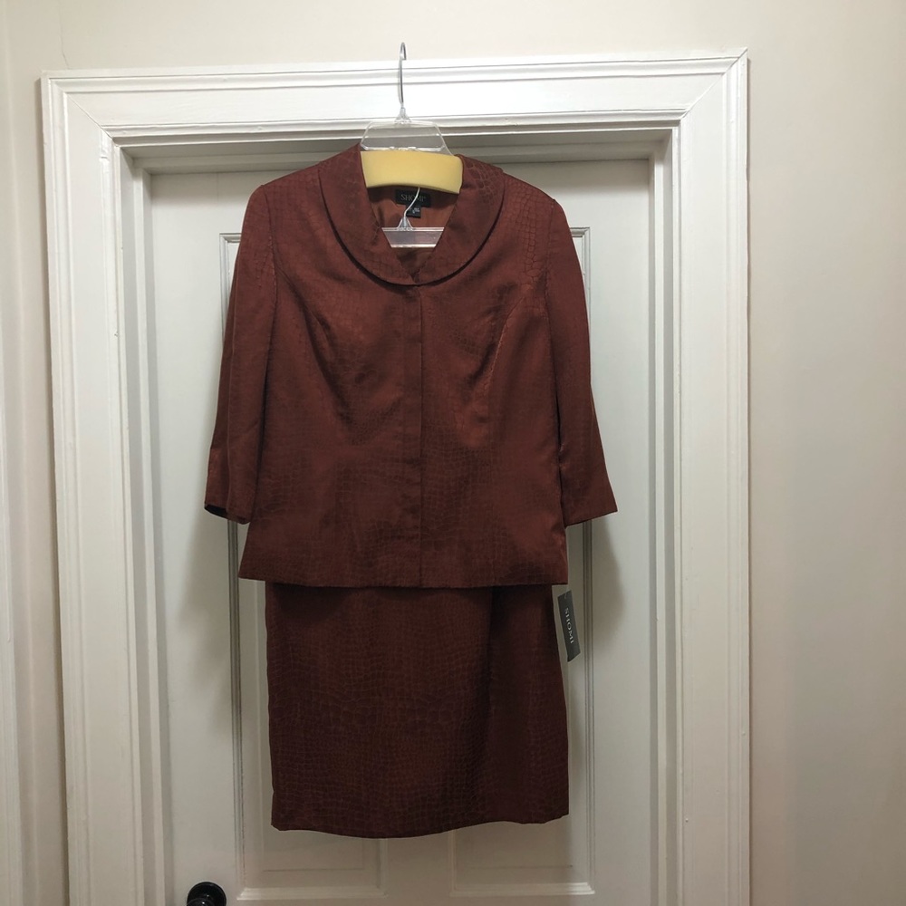 NWT 100% Silk Shomi dress suit
